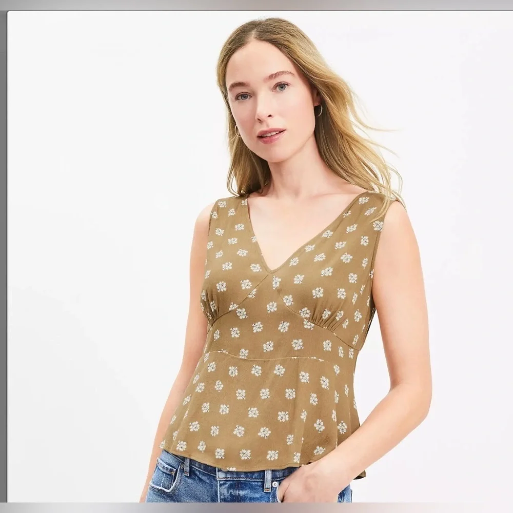 NWT 14 XL loft cream daisy peplum boho tank top shirt floral Ann Taylor - Picture 3 of 11